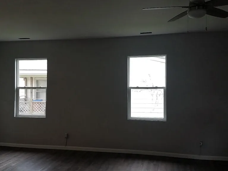 140 Morton St #B — Photo 3
