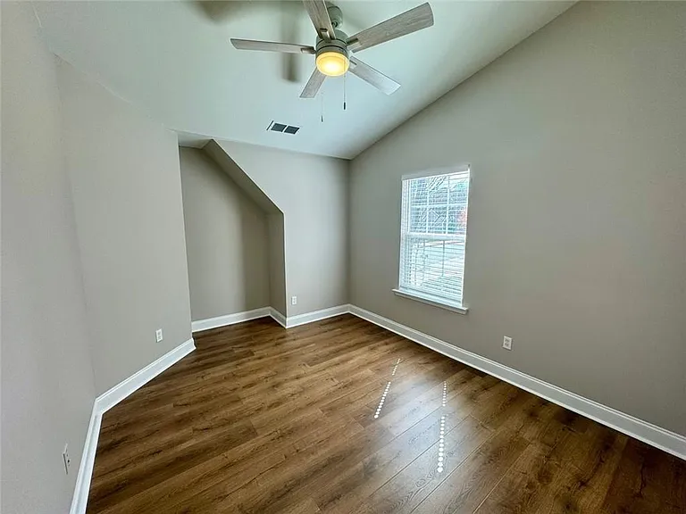 2662 Pierce Brennen Ct — Photo 18