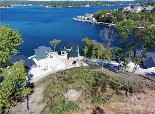 20 Redbud Rd, Lake Ozark, MO 65049