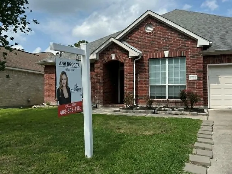 13814 Bink Ct — Photo 15