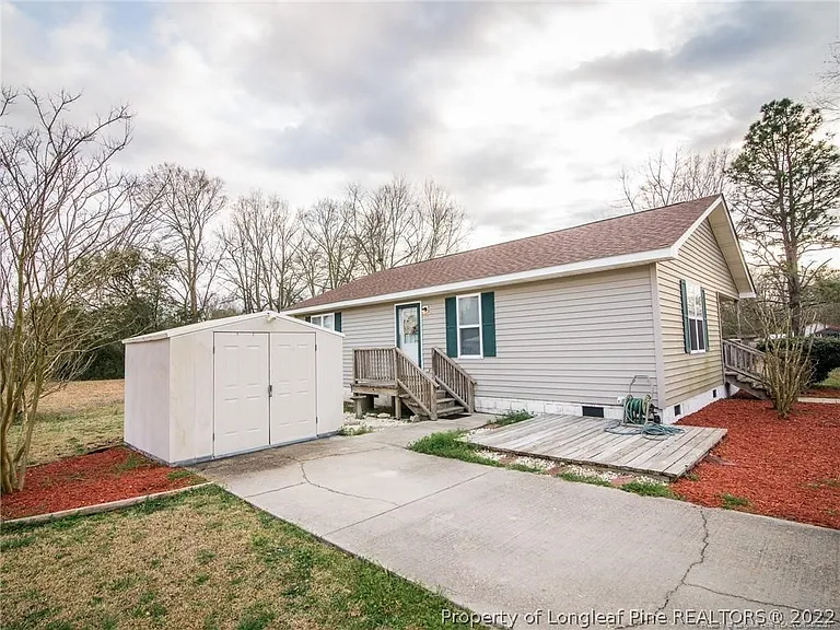 406 Britt St — Photo 1
