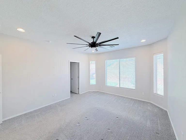 1172 Vallecito Loop NW — Photo 16