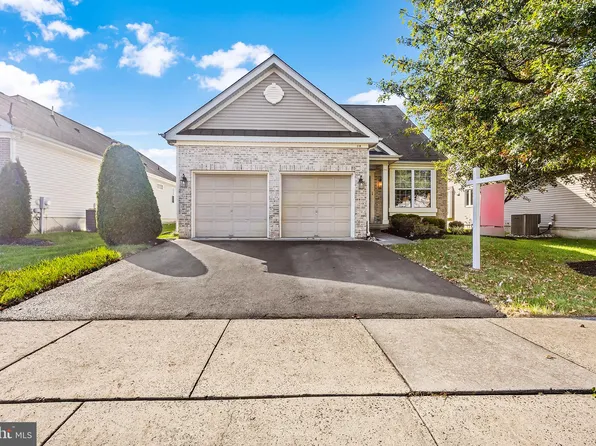 178 Merion Ct, Hainesport, NJ 08036