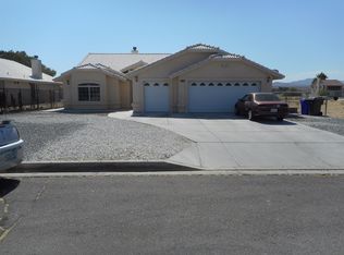 26795 Sheffield Ln, Helendale, CA 92342