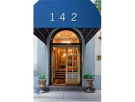 Rented by Douglas Elliman | media 27
