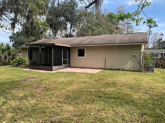 2nd image of 3426 Silver Palm Dr
