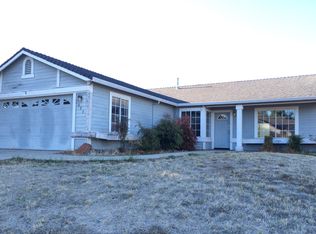 627 Springer Dr, Redding, CA 96003