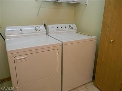3rd image of 7581 Sierrafield Dr SW