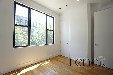 Rented by Rennit Inc.