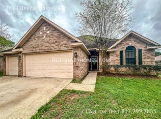 3813 Breckenridge Dr, Montgomery, TX 77356