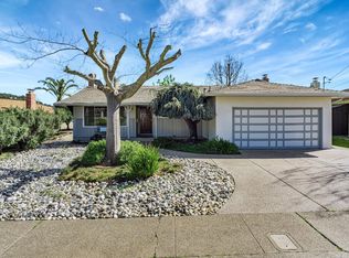 555 Tamarack Dr, San Rafael, CA 94903