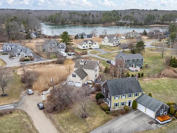 4th image of 51 Flint Rock Drive