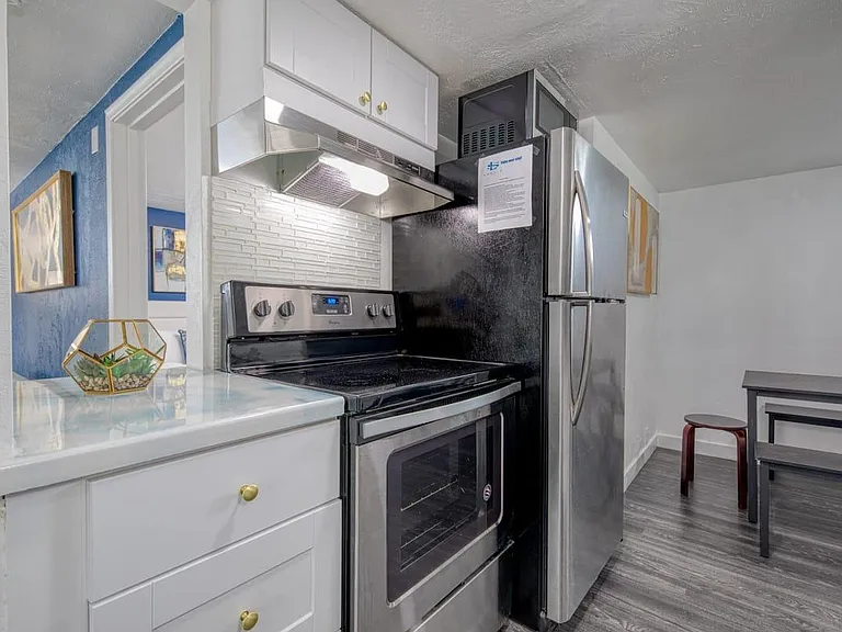 1614 W Boise Ave — Photo 3