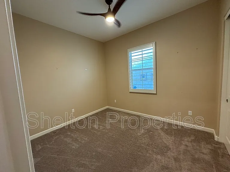 20614 W Hillcrest Blvd — Photo 12