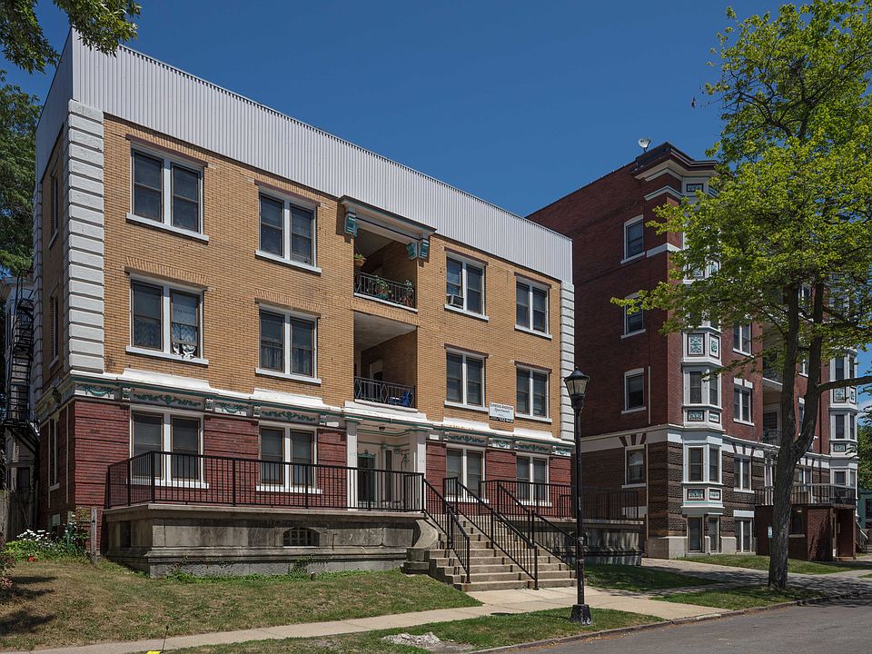 1st image of 112 Anderson Pl APT 3