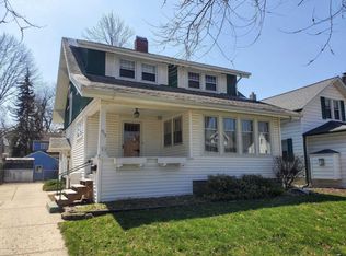 1713 N Genesee Dr, Lansing, MI 48915