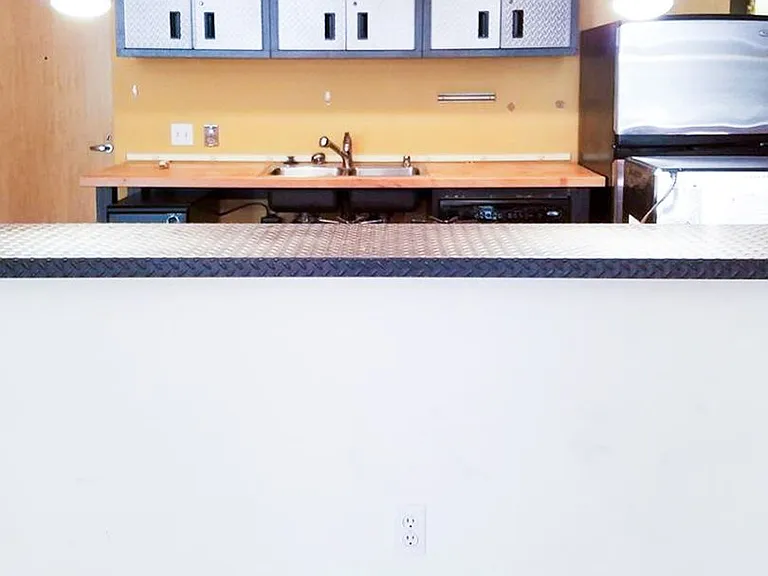 211 1st Ave S Apartments is located in the heart of Pioneer Square — Photo 16