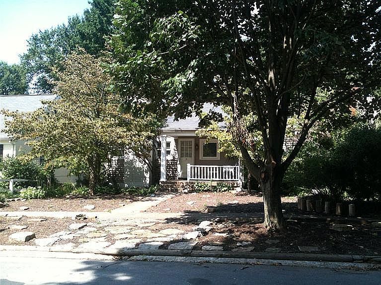 1st image of 649 Montclair Dr