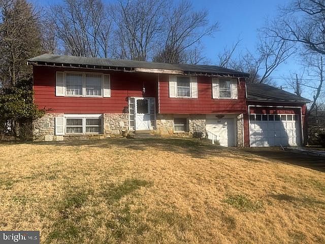 1st image of 222 Webster Way