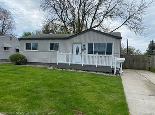 14224 Sherman Ave, Warren, MI