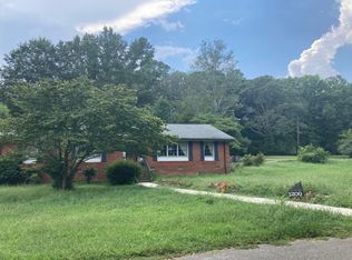 1200 Memory Ln, Monroe, NC 28112