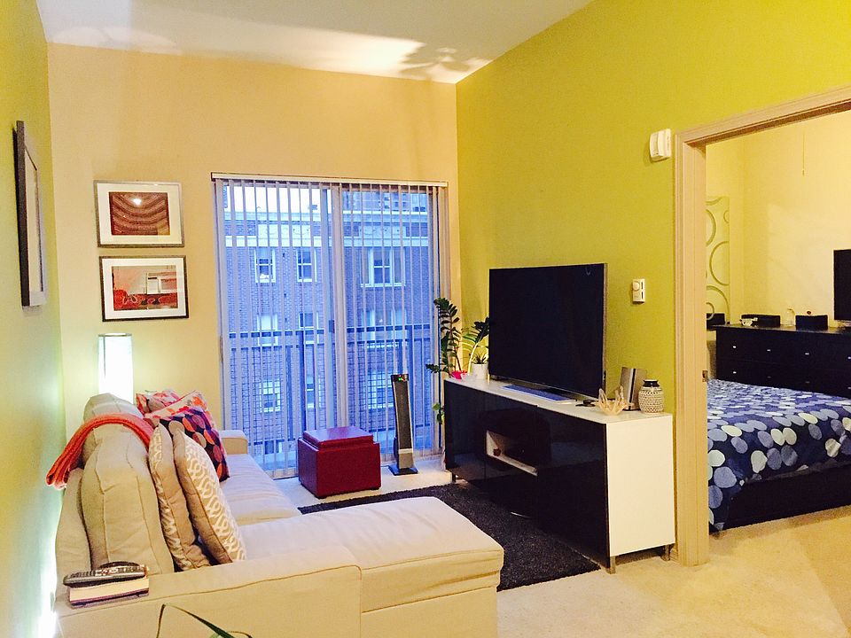 1st image of 1323 Boren Ave APT 609