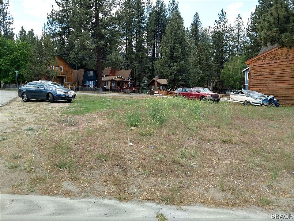 2nd image of 0 Moonridge Rd