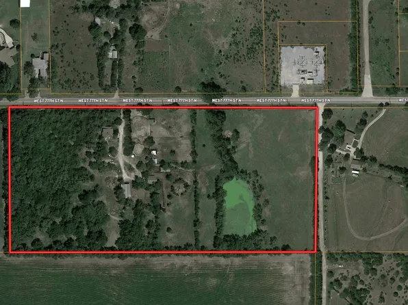 825 W 77th St N #77, Valley Center, KS 67147