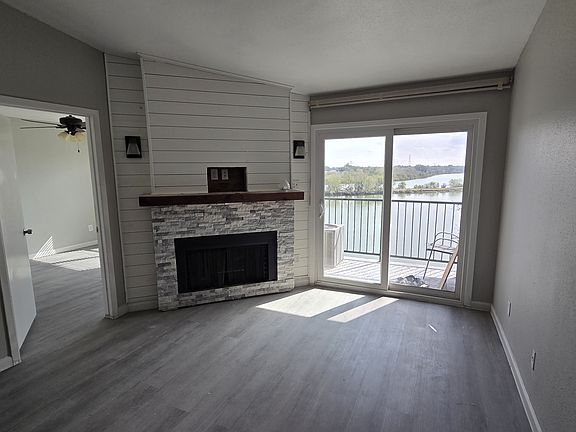 3rd image of 18800 Egret Bay Blvd APT 106