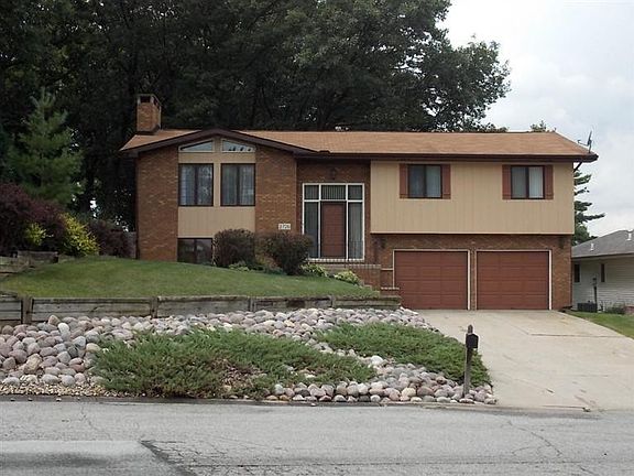 2nd image of 2726 S Sycamore Dr