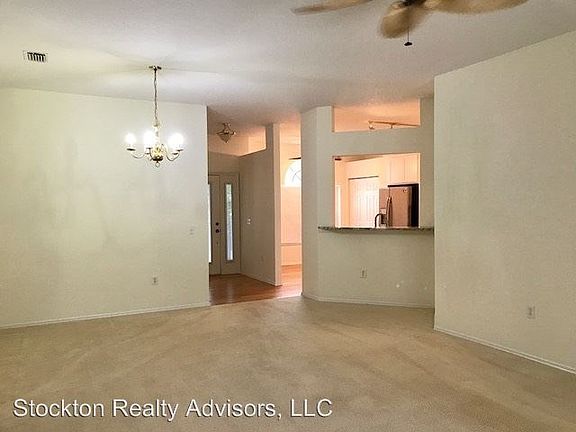 4th image of 1482 Millbrook Cir