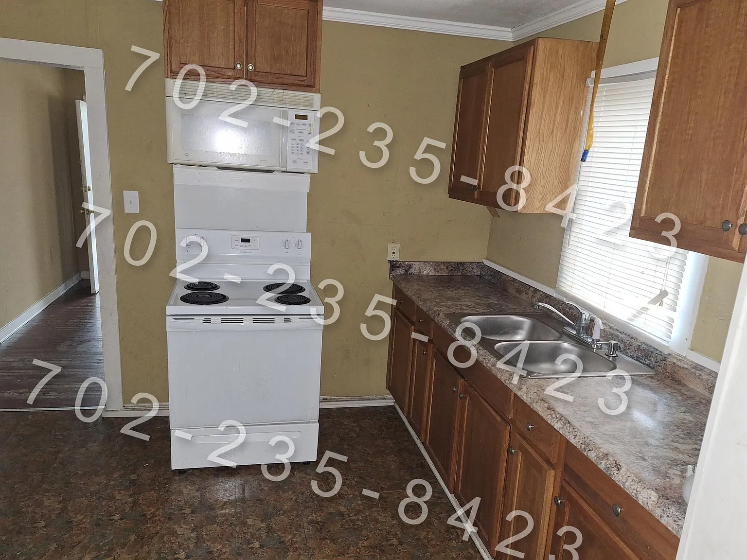 3 bed, 900 sqft, $925 — Photo 4