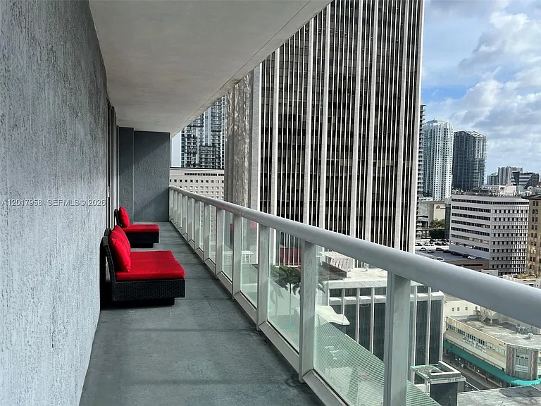 50 Biscayne Blvd #1801 — Photo 10