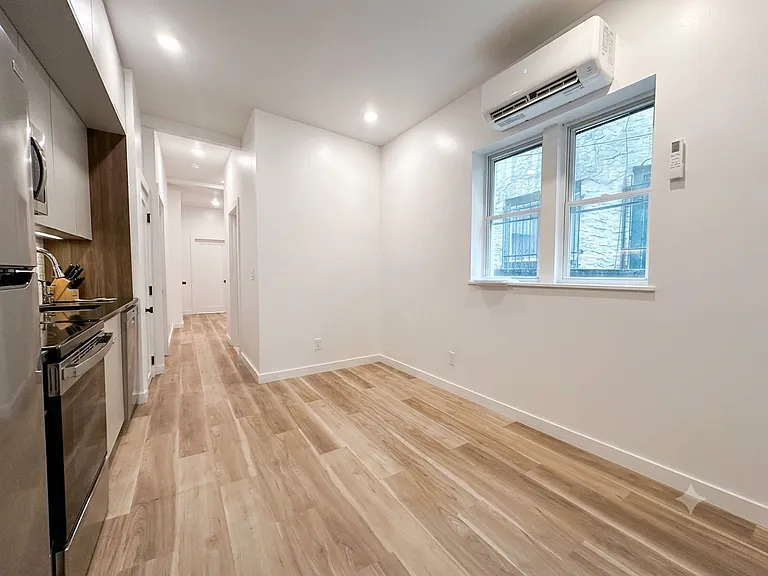 2130 Tasker St #A — Photo 16