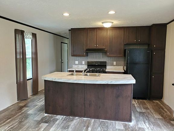 5th image of 52 Bel Aire Dr #87
