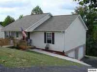 1806 Norlil Rd, Sevierville, TN 37876