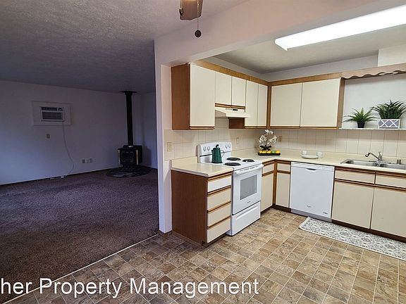 3rd image of 1808 N Napa St #1810