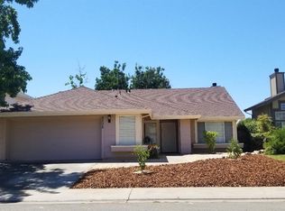 8232 Exbourne Cir, Sacramento, CA 95828