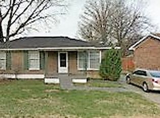 3105 Tara Gale Dr, Louisville, KY 40216