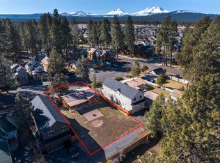 336 W Jefferson Ave, Sisters, OR 97759