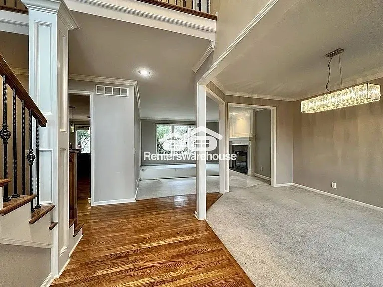 15861 Linden St — Photo 9