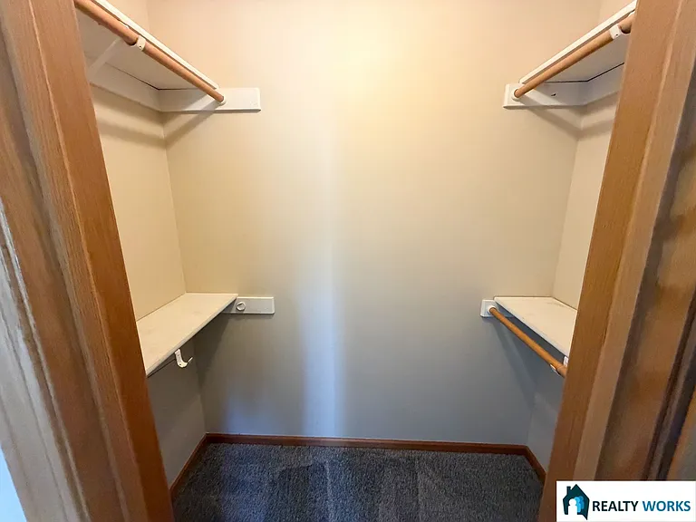 2230 W Todd Ln — Photo 12