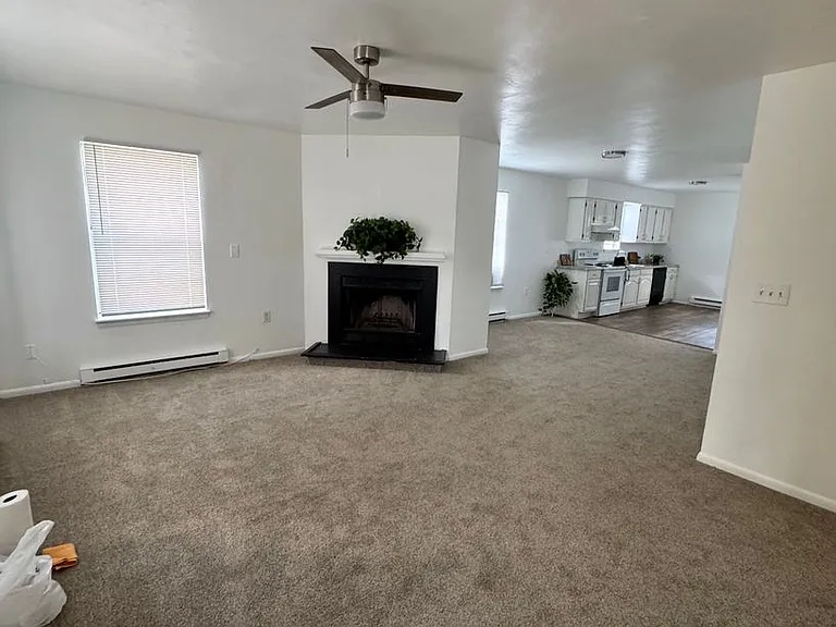 1014 E Balview Ave — Photo 9