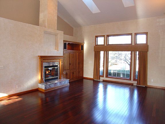 3rd image of 1630 Gershwin Ln