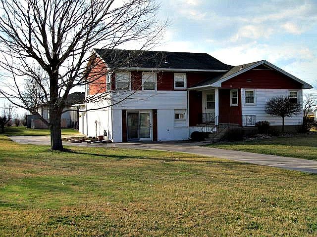 1st image of 38 Stacy Ave