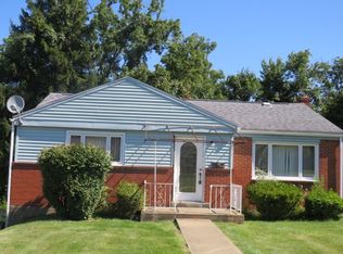 10920 Highpoint Dr, Pittsburgh, PA 15235