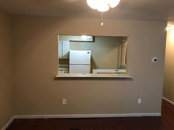 Living Room Looking to Kitchen