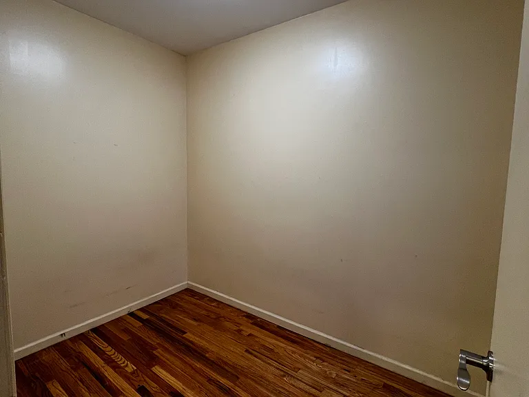1984 Daly Ave #2 — Photo 8