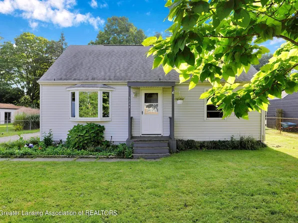 5644 School St, Haslett, MI 48840