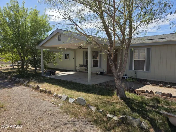 982 E SAGUARO Drive, Globe, AZ 85501